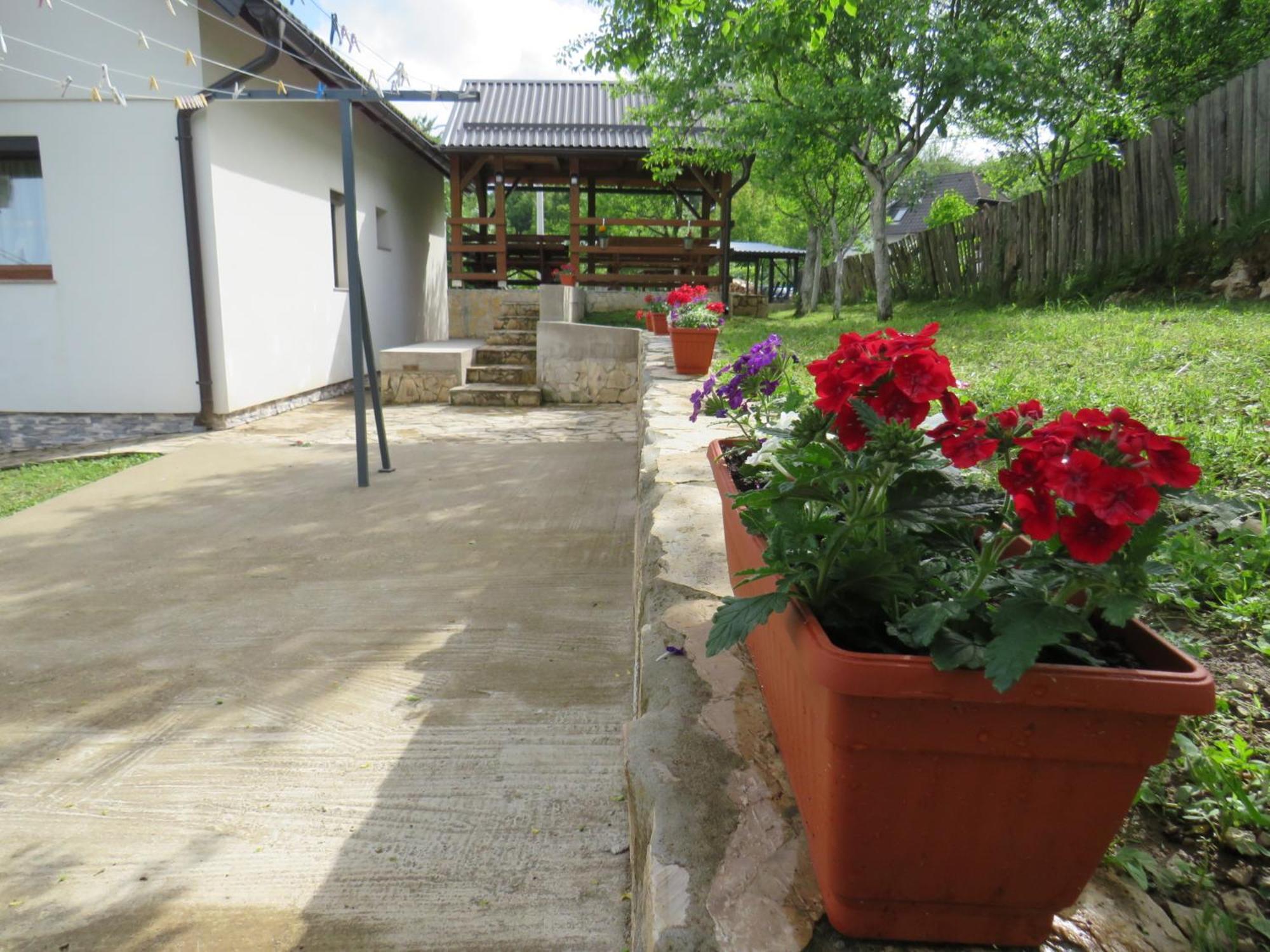 Apartments Sertic 4 Stars Poljanak Exterior foto